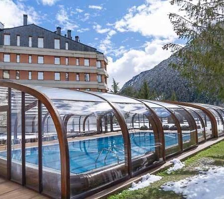 Hotel Montarto Baqueira Beret Luaran gambar