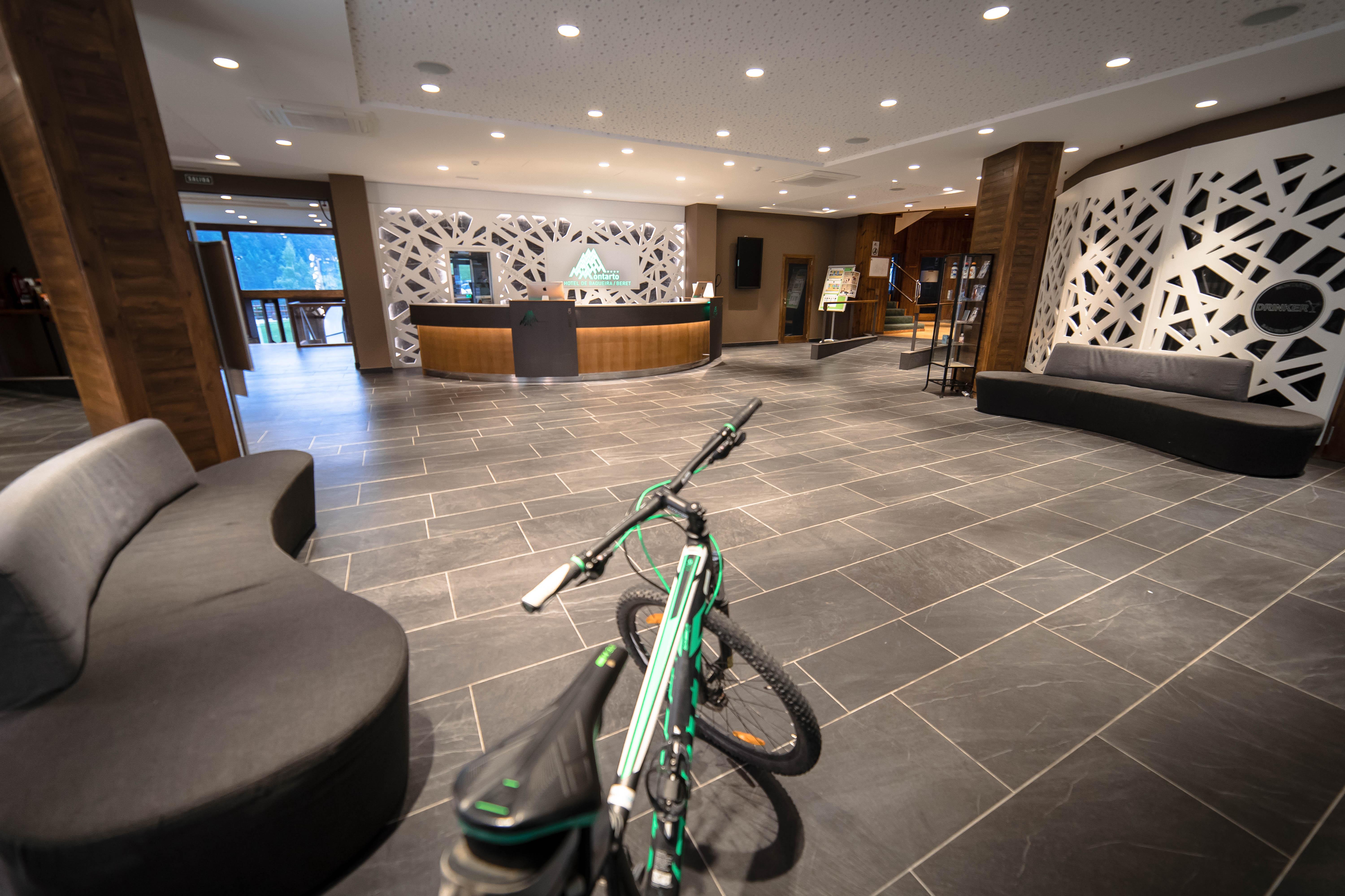 Hotel Montarto Baqueira Beret Luaran gambar