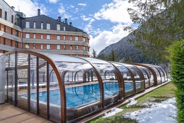 Hotel Montarto Baqueira Beret Luaran gambar